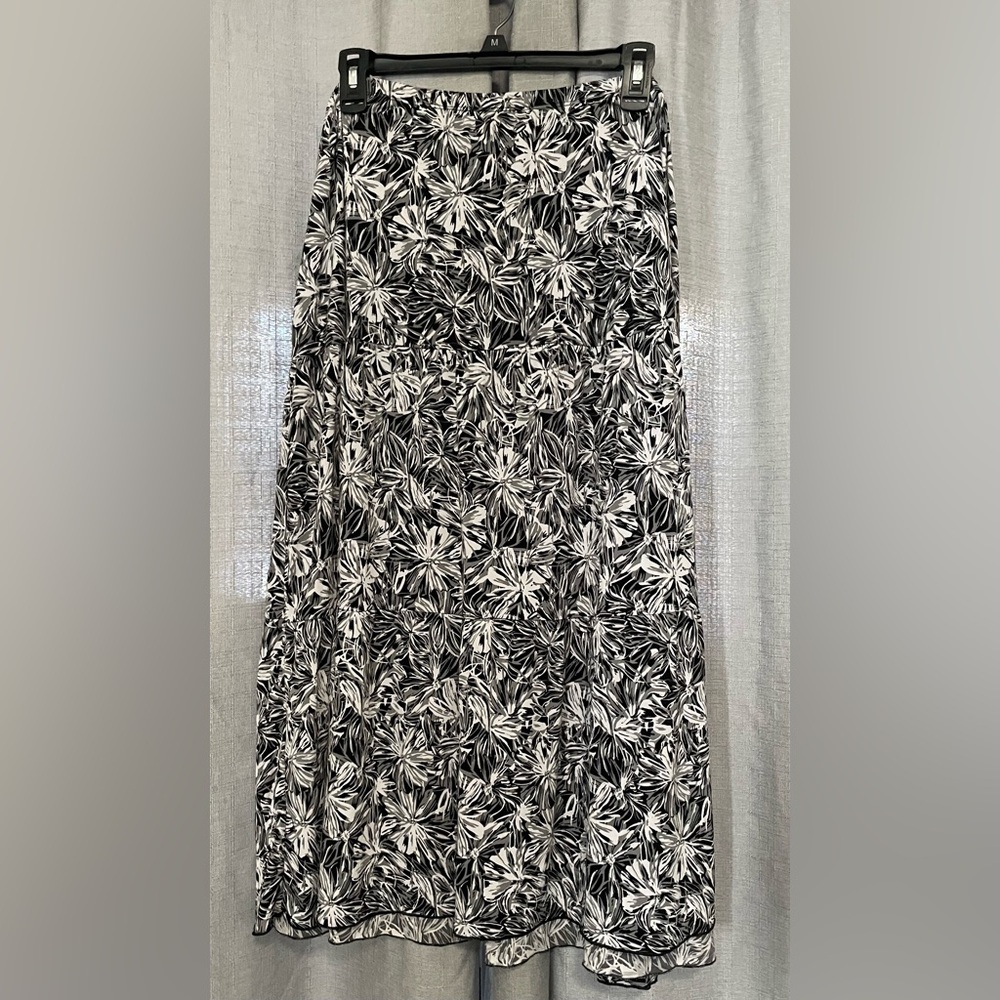 Avenue Skirt